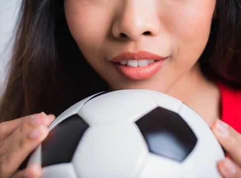 世俱杯2025：赛程时间揭晓，足球盛宴即将启幕